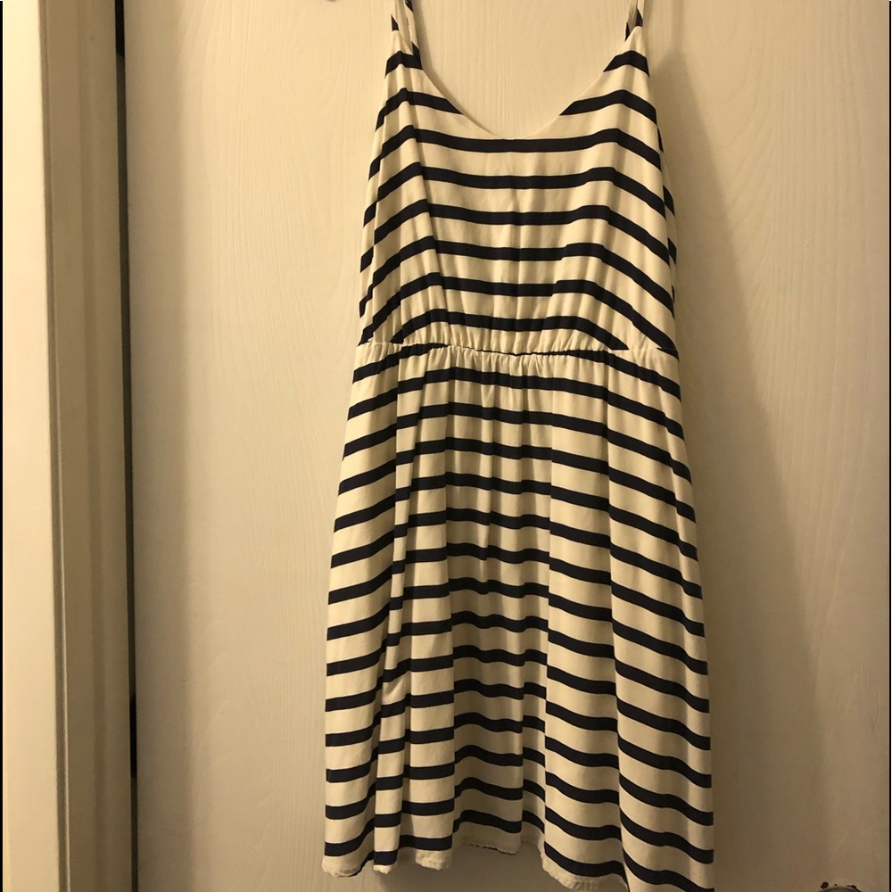 Dark blue and white stripped dress with pockets!!